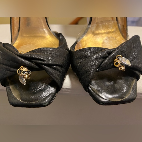 SIGNATURE REPORT PERP TOE HEELS - Picture 2 of 7